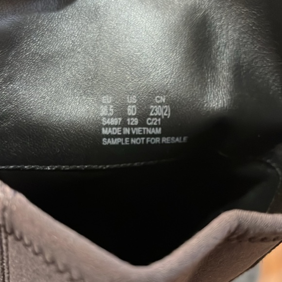 Stuart Weitzman grey 5050 boot - Picture 7 of 7